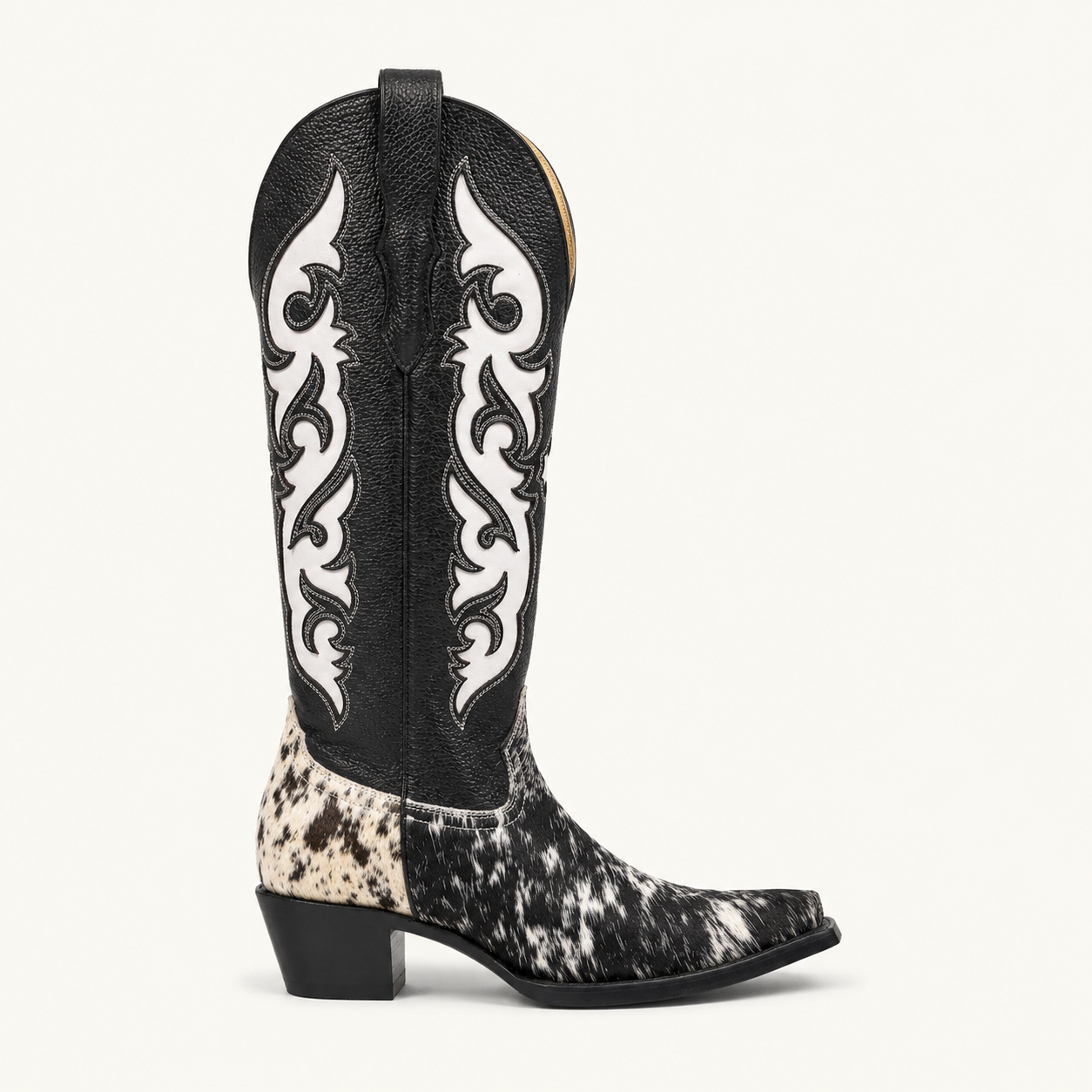 Bota Pelo de Vaca Overlay Blanco Pinta — Forajidas