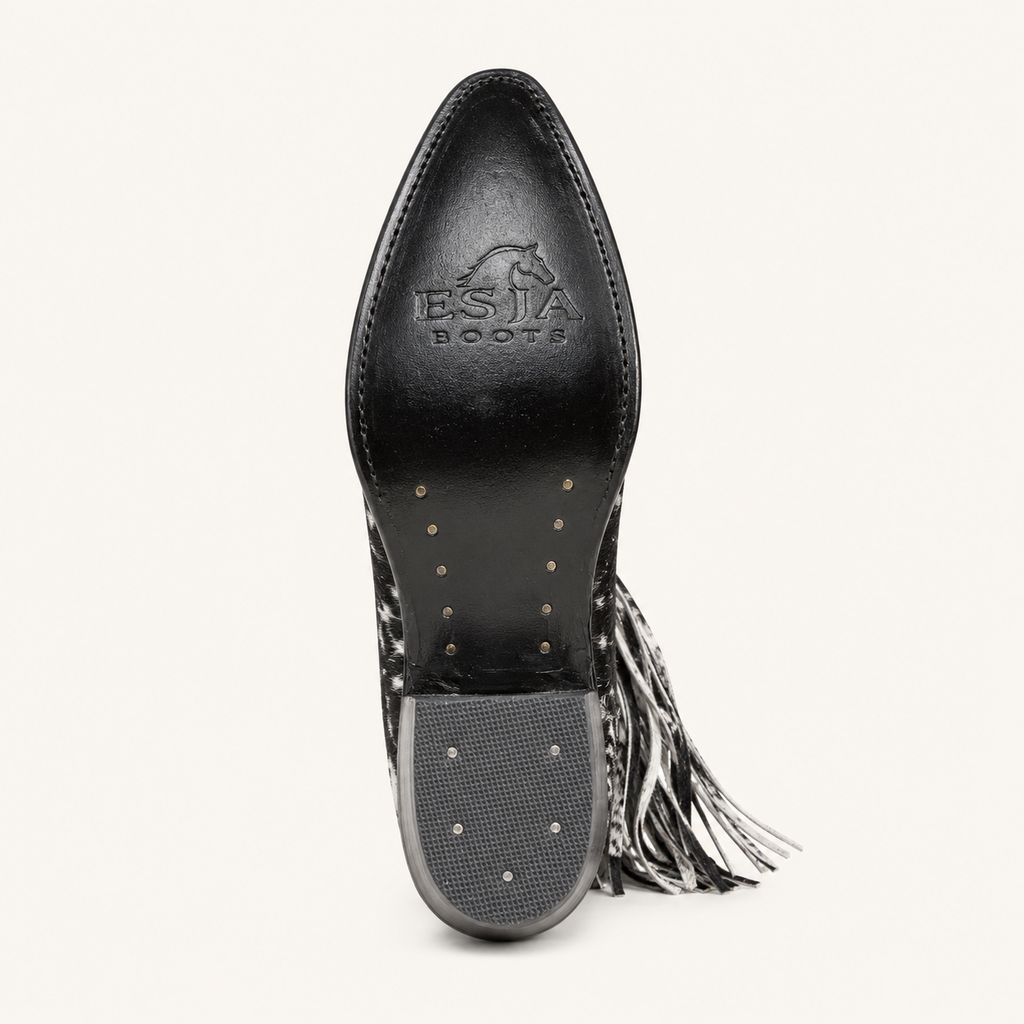 Bota Pelo de Vaca con Flecos Fiera — Esja Boots