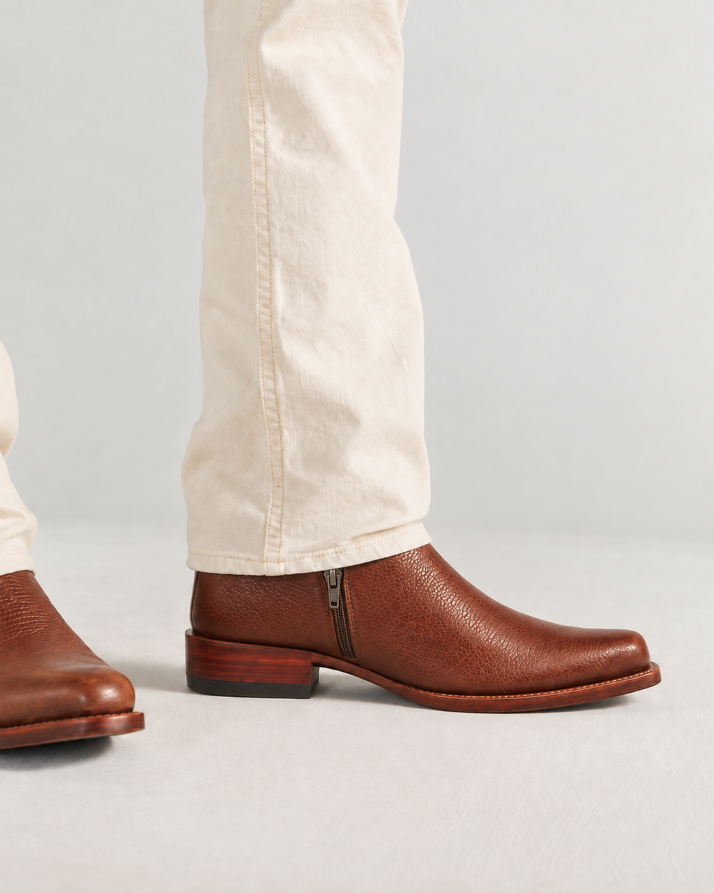 El Elegante in Brown Deerskin